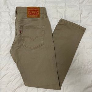 Tan Levi’s 511 W30 L30